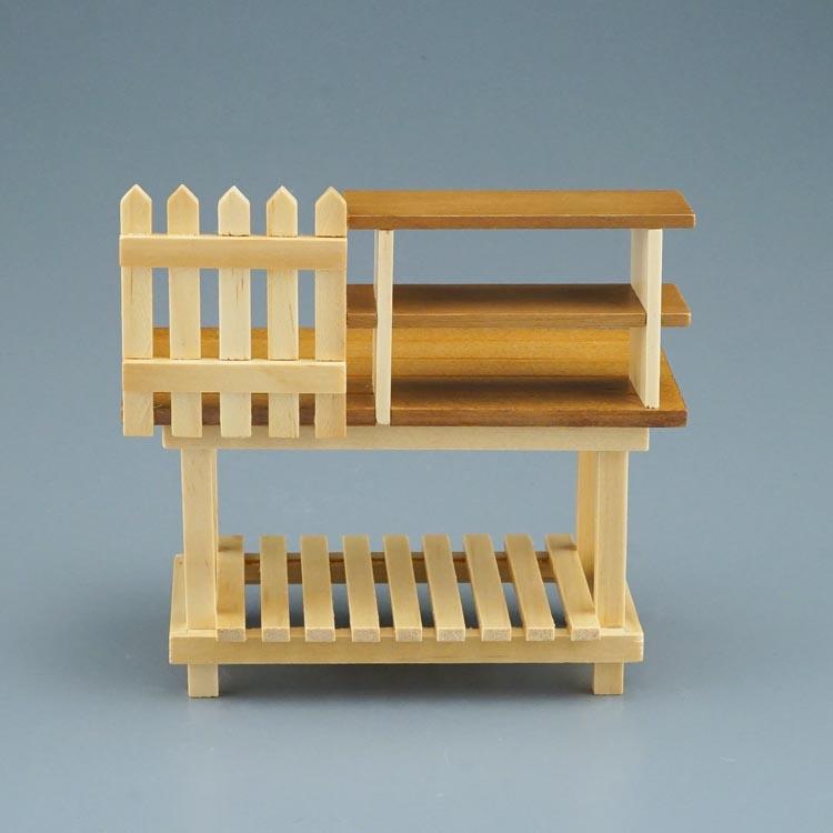 Gartenarbeitstisch aus Holz