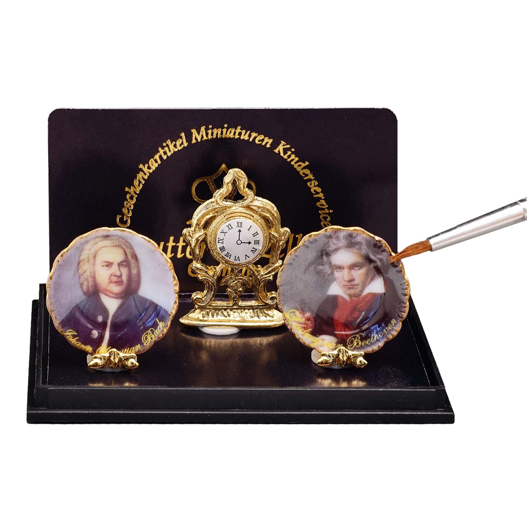 Kamindekoration Komponisten Bach und Beethoven mit Golduhr