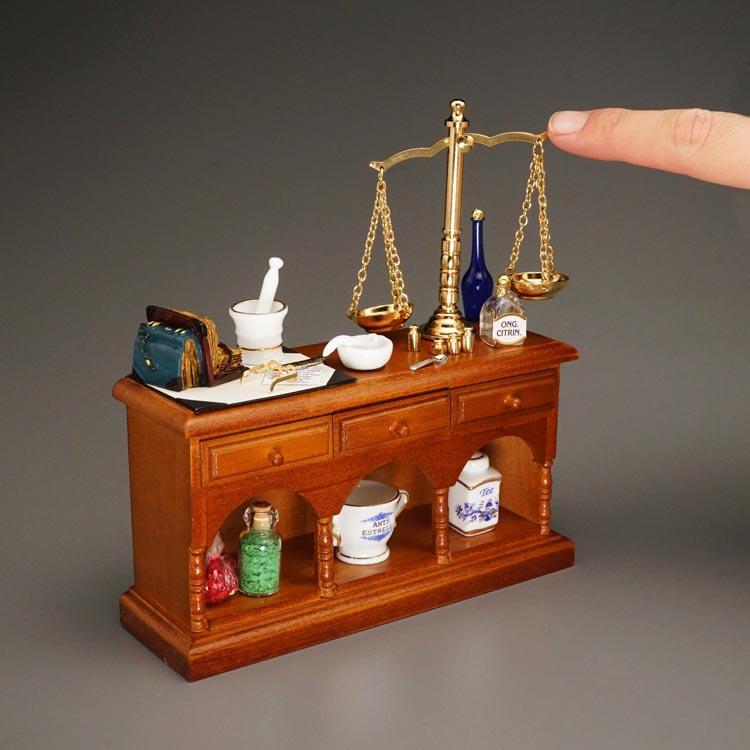 Apotheker  Theke dekoriert