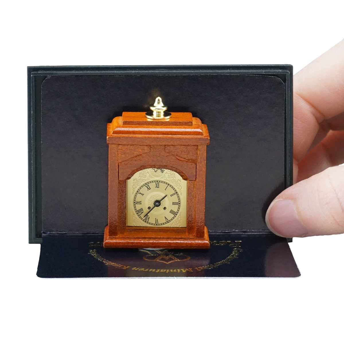 Holzuhr funktionierend mit Batterie in Miniaturform