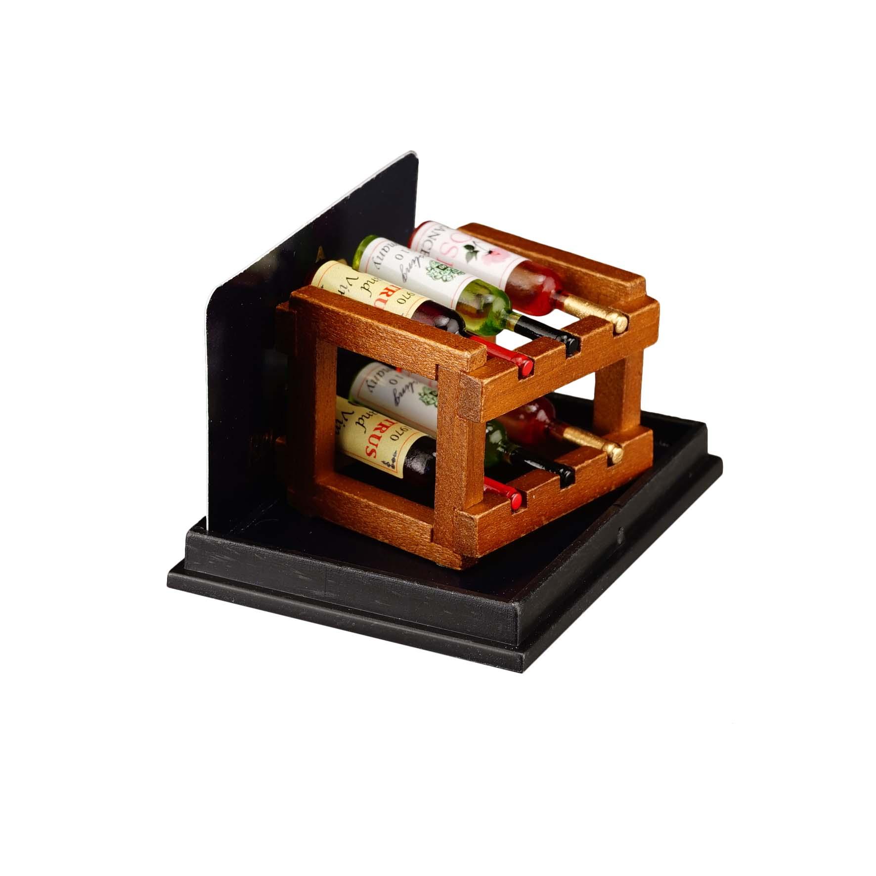 Weinregal aus Holz mit 6 Flaschen Wein