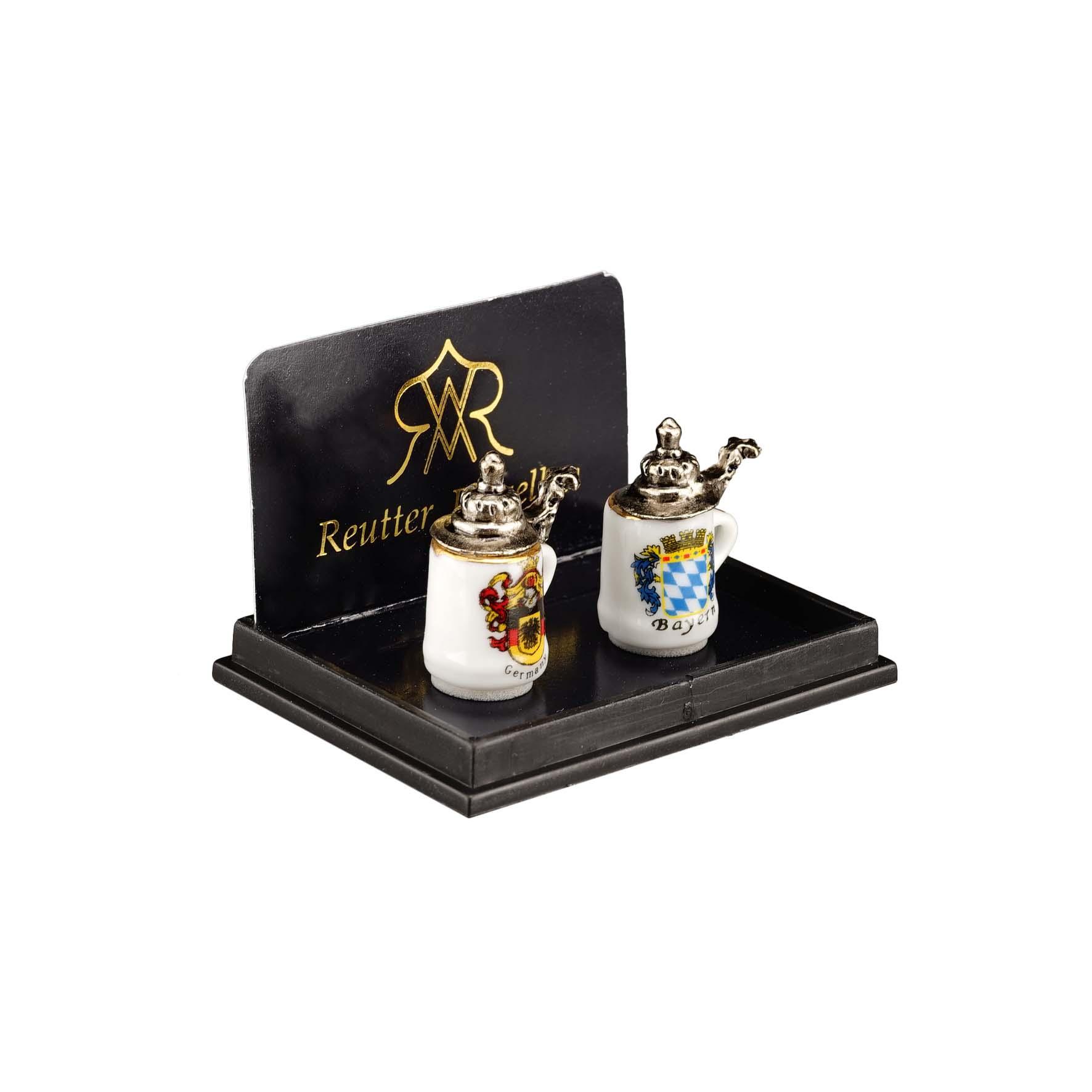 2 Bierkrüge mit Zinndeckel - Dekor Deutschland