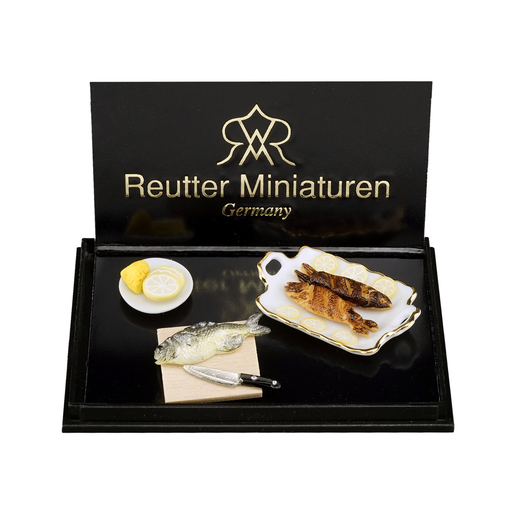 Gegrillter Fisch mit Zitronen