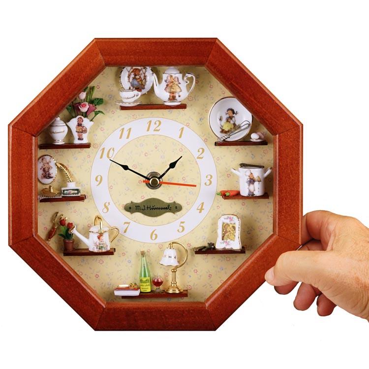 Wanduhr Hummel