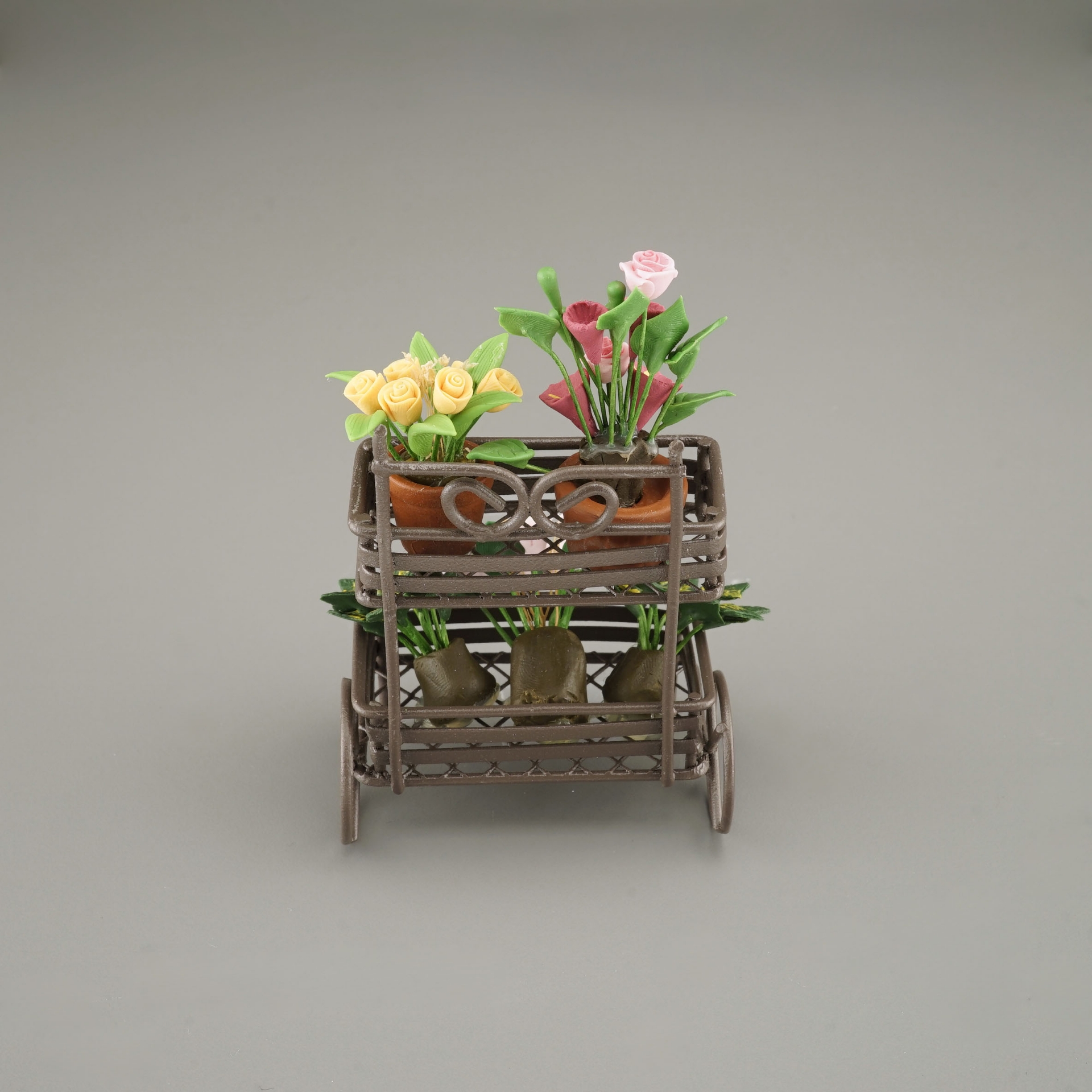 Metall Blumenwagen - mit rosa Blumen und Farn