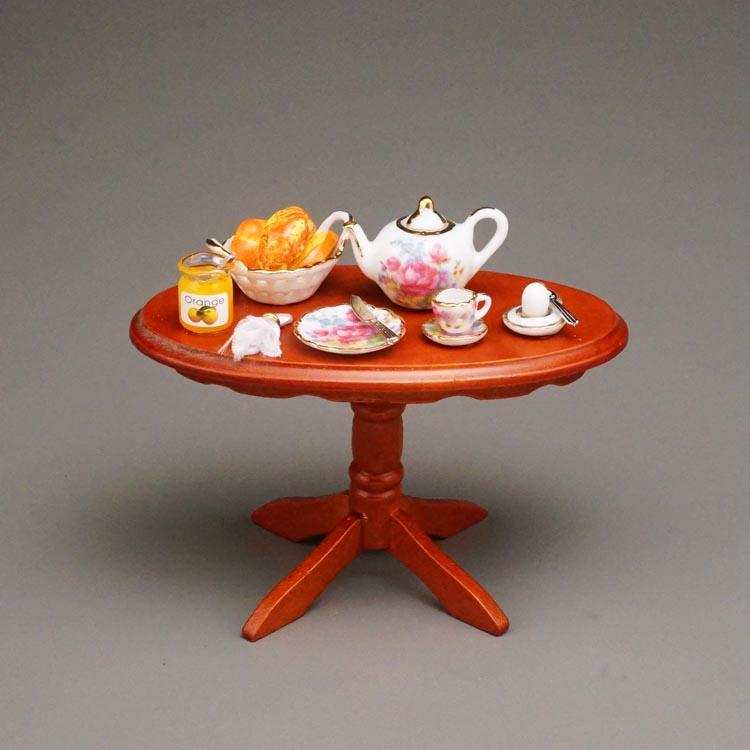 Geschenktisch Frühstück