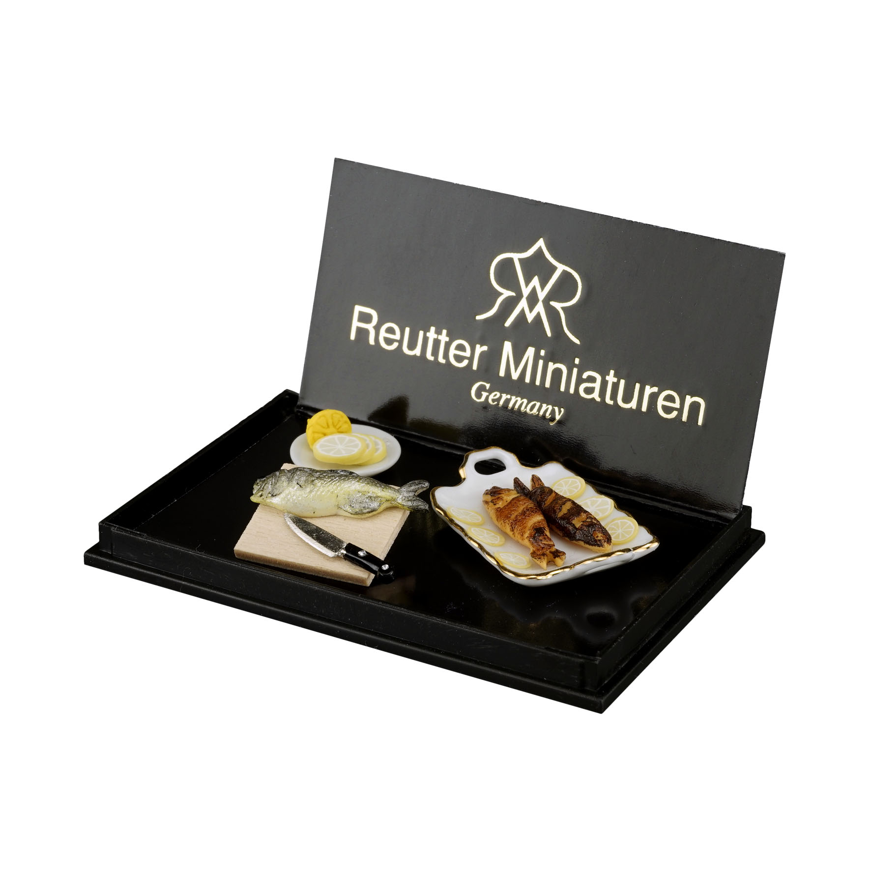 Gegrillter Fisch mit Zitronen