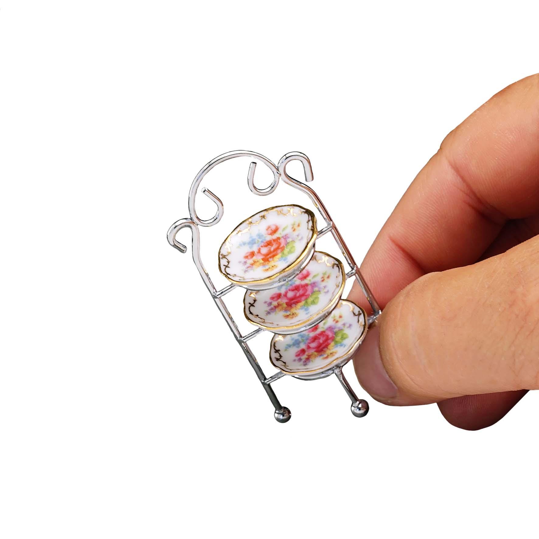 Kuchenetagere aus Metall mit 3 Tellern