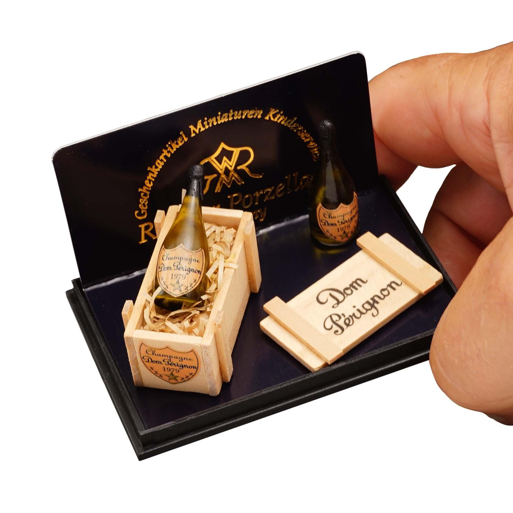 Dom Perignon Champagner in Holzkiste