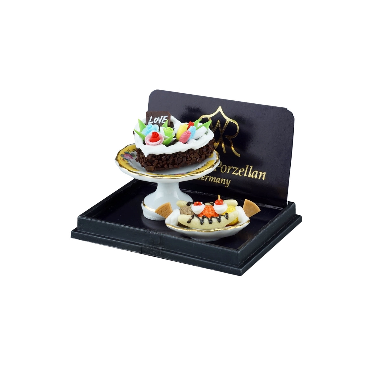 Bananensplit mit Kuchen